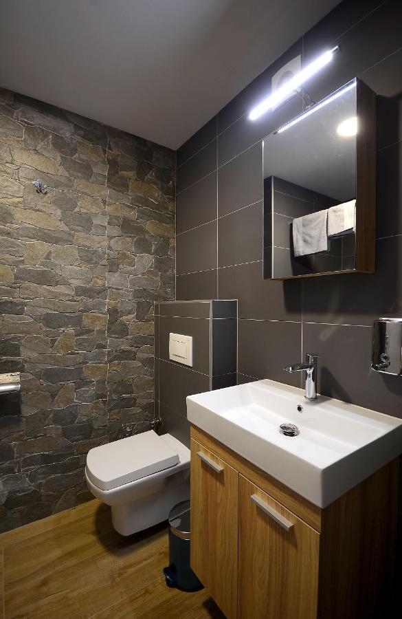Central Apartments In Skopje City Center ภายนอก รูปภาพ